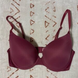 PINK Victoria's Secret Red T-Shirt Bra Seamless Comfort